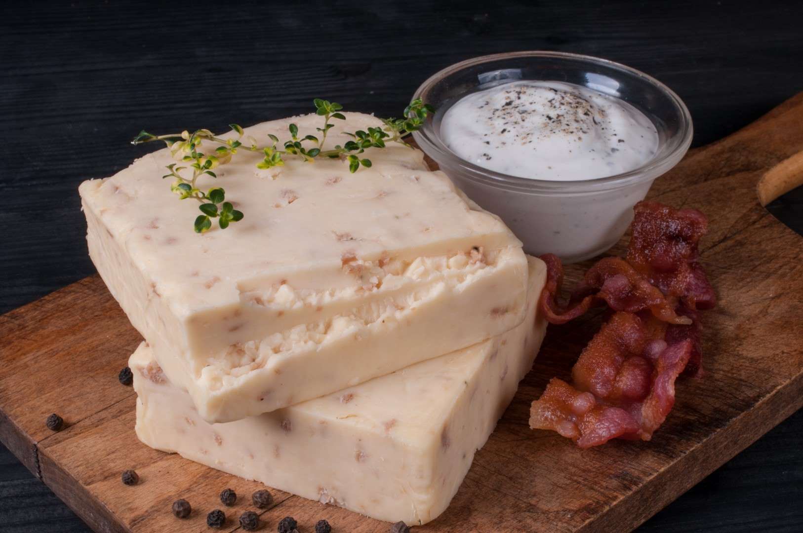 Harmony Cheese's famous Bacon Ranch peppercorn cheese